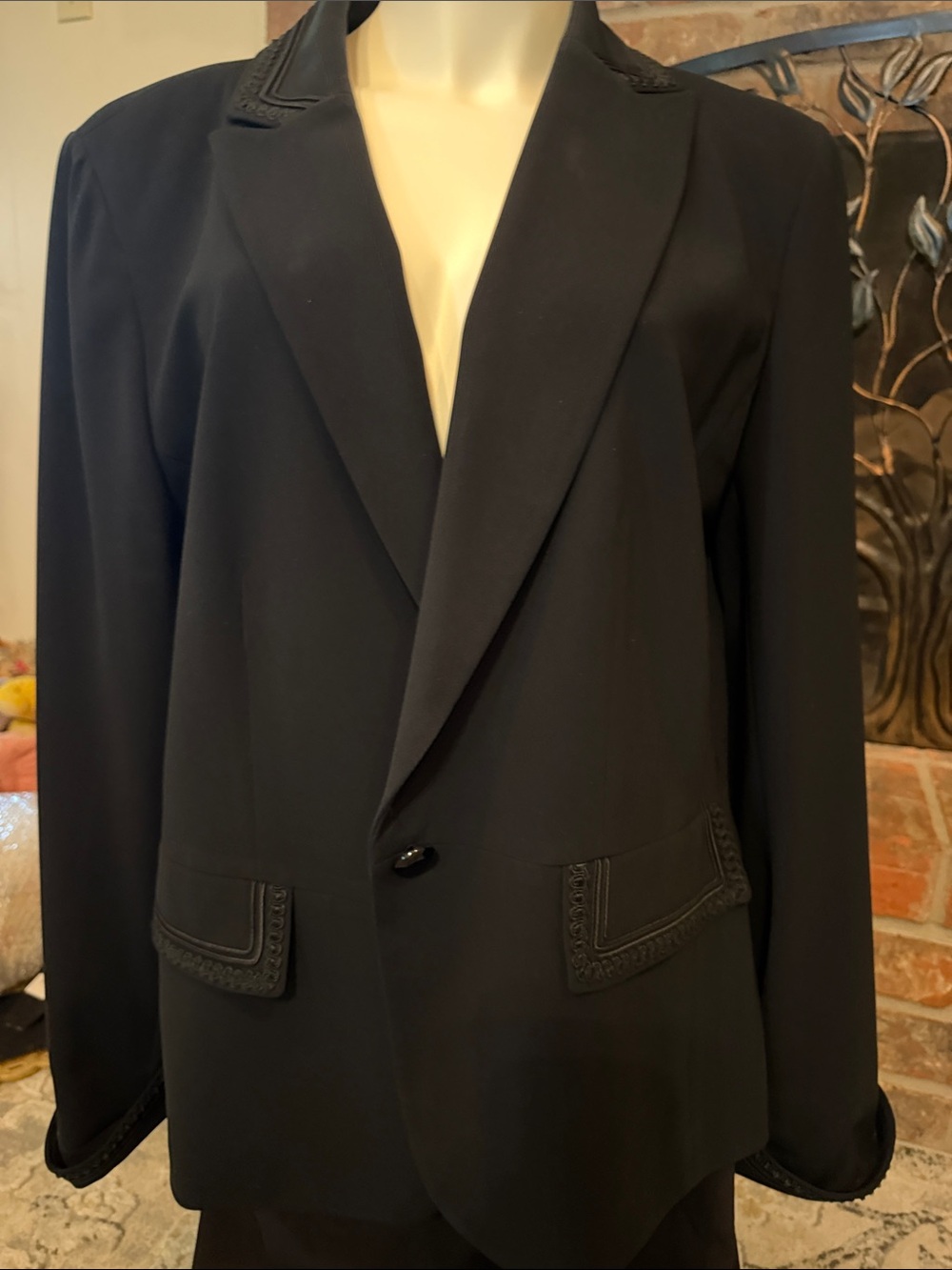 Jones New York Collection Woman Blazer 14W Black Soutache Trim